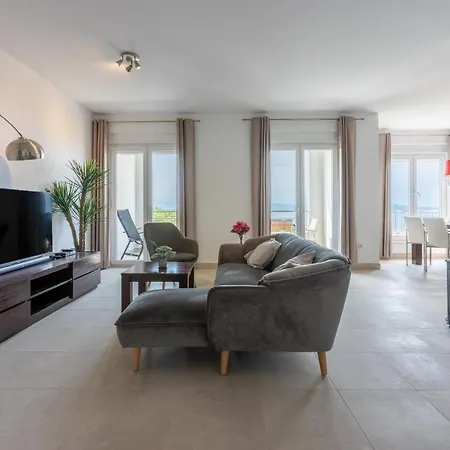 Andrea & Sander Apartament *