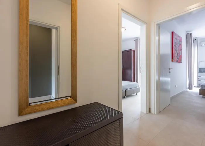 Andrea & Sander Daire